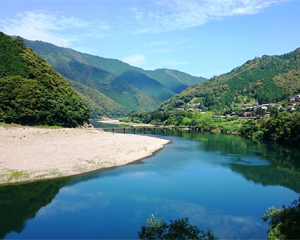 観光情報　岩間沈下橋